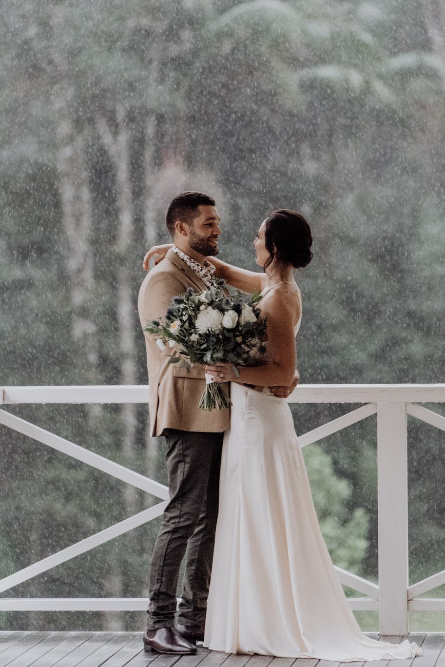 elopement wedding in byron bay